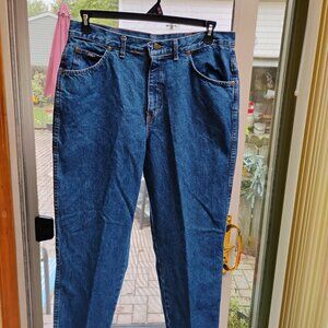 Chic Women's Blue Jeans 18WP